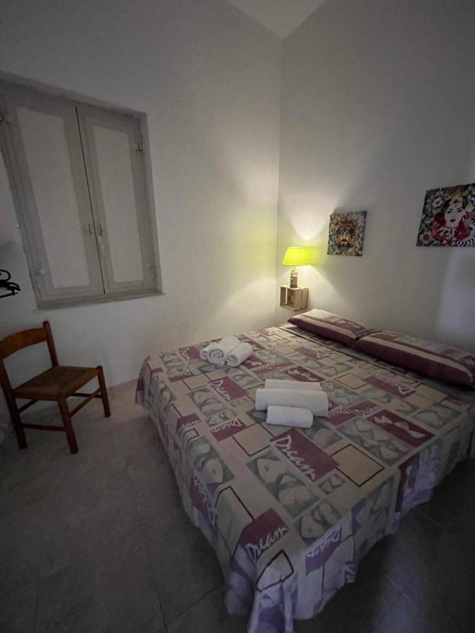 Al Cortile Di Maqueda Apartment Palermo Bagian luar foto