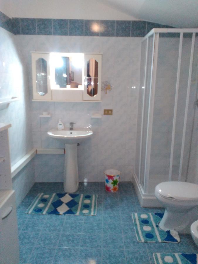 Al Cortile Di Maqueda Apartment Palermo Bagian luar foto